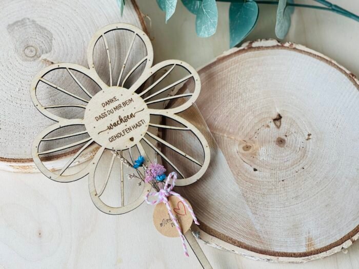 Blumenstecker "Danke, dass du mir beim wachsen geholfen hast" – Bild 1